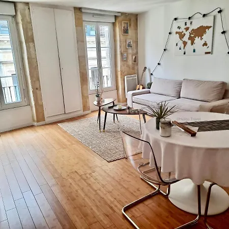Apartment Le Sainte Croix, Beau T2 Lumineux A 800 M De La Gare St Jean